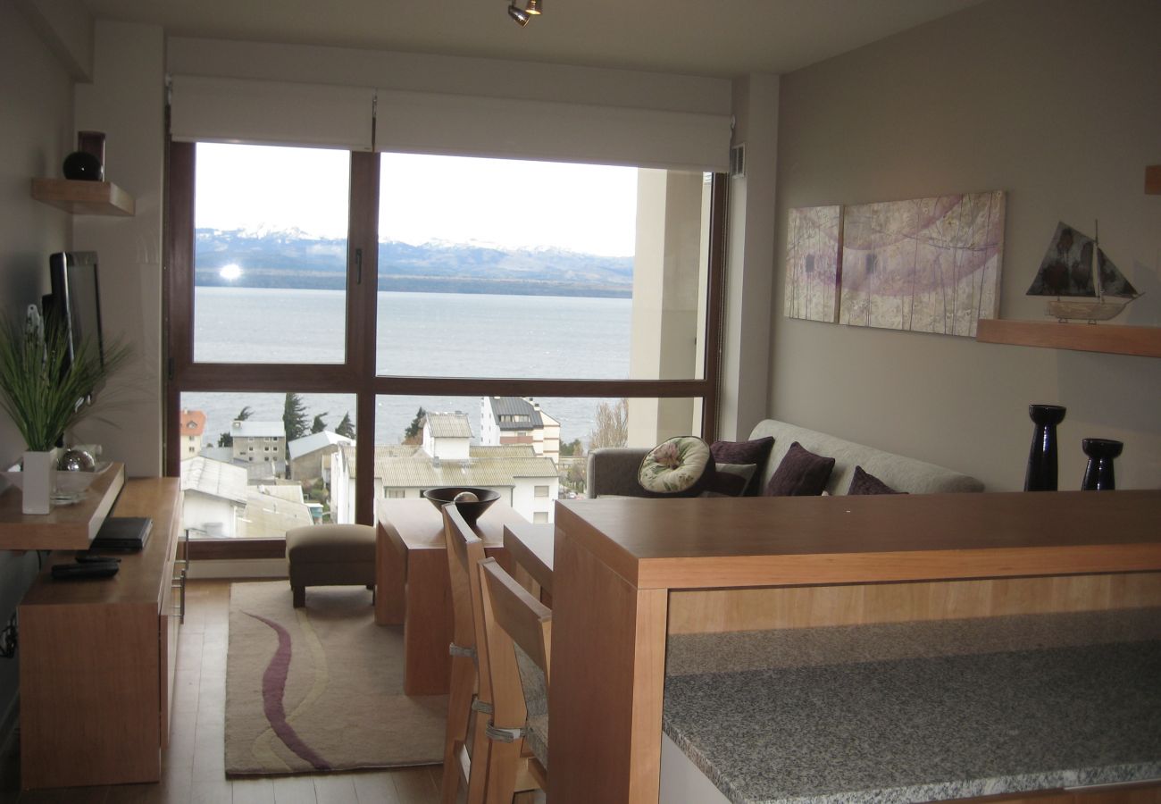 Apartamento en San Carlos de Bariloche - Terrazas del Lago II N con vistas al lago y estaci