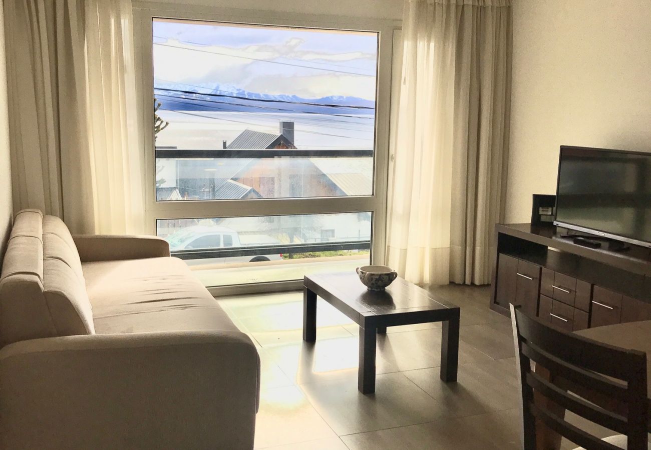 Apartamento en San Carlos de Bariloche - Departamento Araucaria con espectacular vista al l