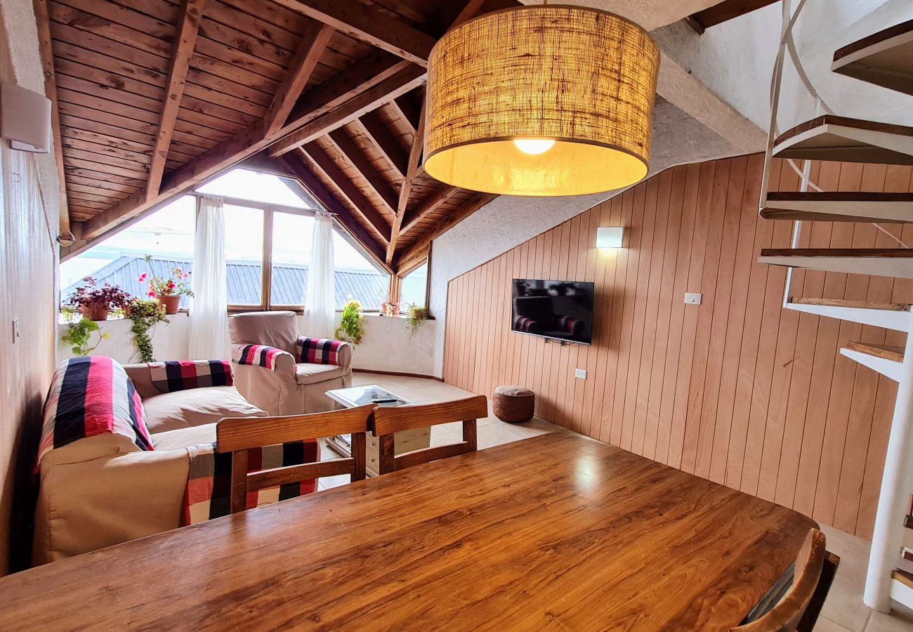 Apartamento en San Carlos de Bariloche - DTO. NORDICO CON VISTA AL LAGO