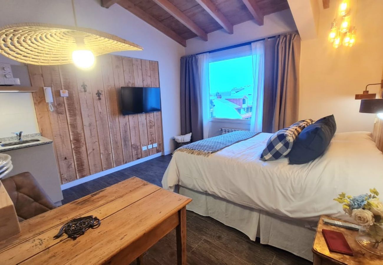 Estudio en San Carlos de Bariloche - Departamento Entre Dos en pleno Centro