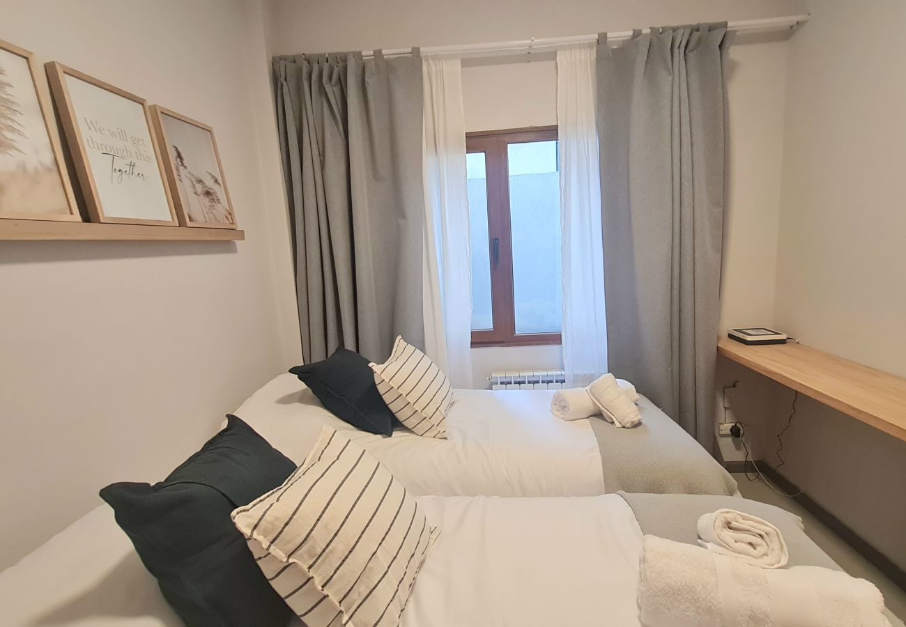 Apartamento en San Carlos de Bariloche - Departamento ARMONIA muy cerca del Centro